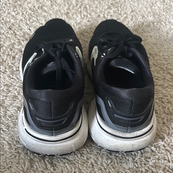 Brooks Ghost Black and Gray Athletic Shoes - Picture 4 of 5